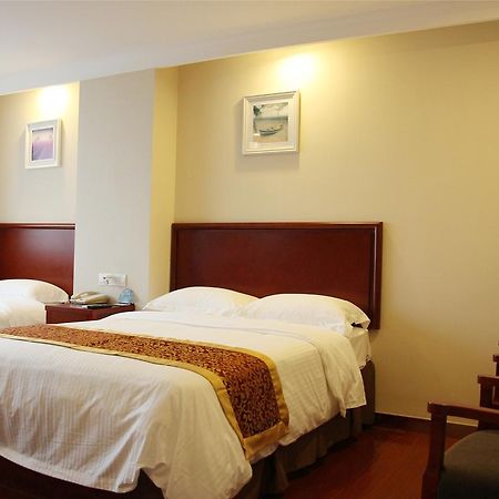 Greentree Inn Jiangxi Jindezhen People Square Jindin Business Hotel Цзіндечжень Екстер'єр фото