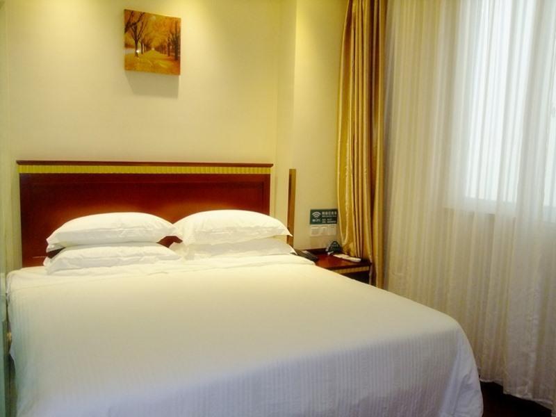 Greentree Inn Jiangxi Jindezhen People Square Jindin Business Hotel Цзіндечжень Екстер'єр фото