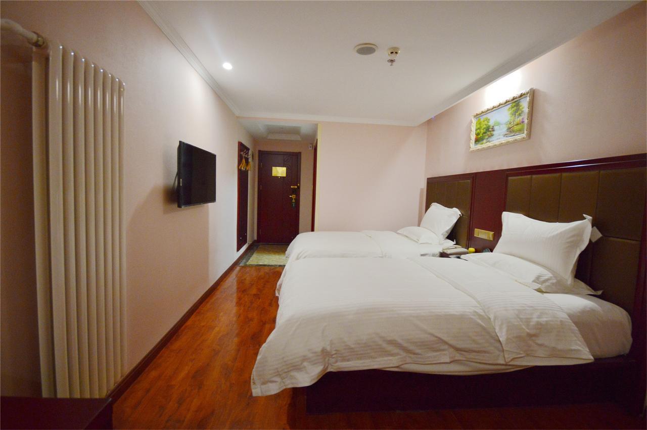 Greentree Inn Jiangxi Jindezhen People Square Jindin Business Hotel Цзіндечжень Екстер'єр фото