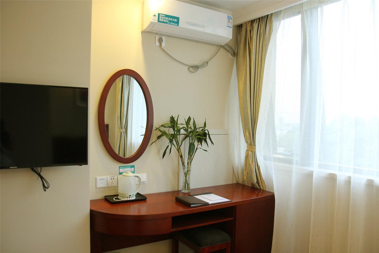 Greentree Inn Jiangxi Jindezhen People Square Jindin Business Hotel Цзіндечжень Екстер'єр фото